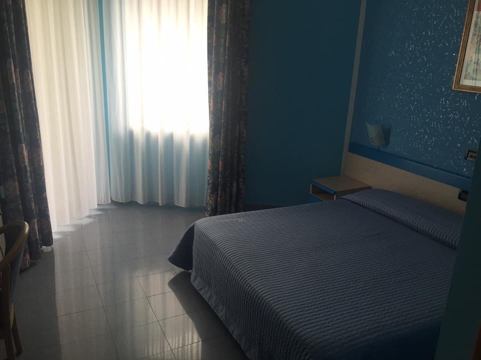 Hotel Ristorante Miramare Marina di Gioiosa Ionica Eksteriør billede