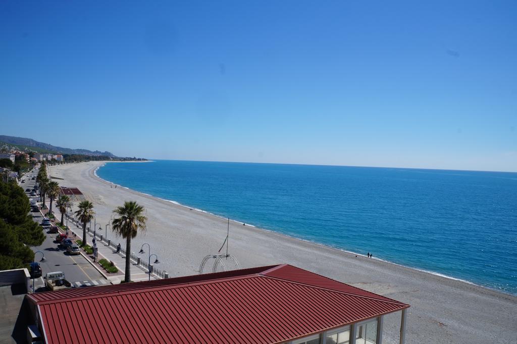 Hotel Ristorante Miramare Marina di Gioiosa Ionica Eksteriør billede