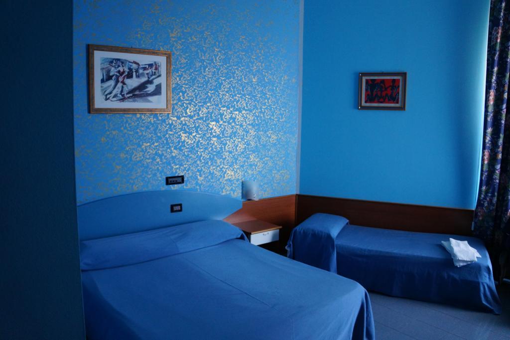 Hotel Ristorante Miramare Marina di Gioiosa Ionica Eksteriør billede