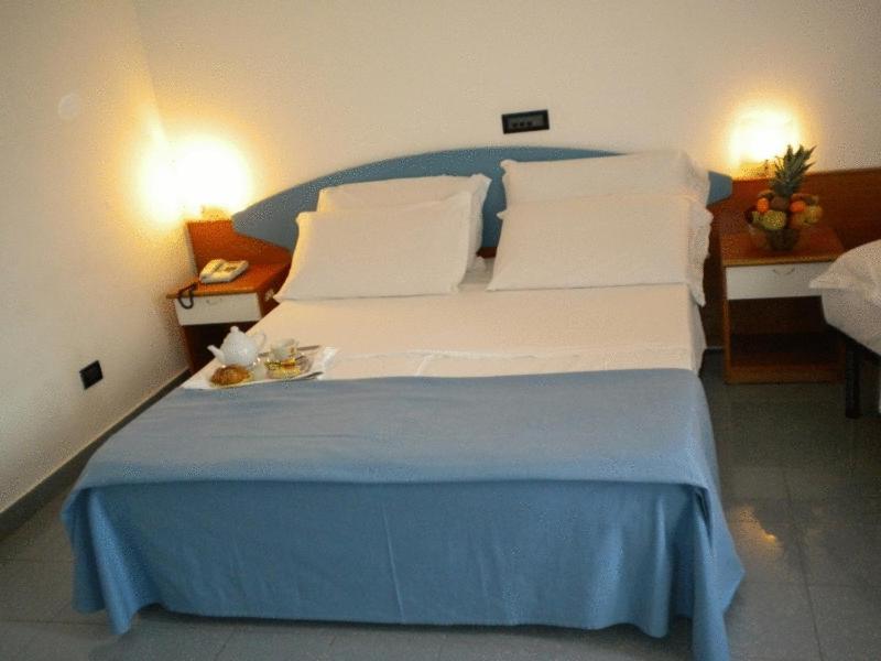Hotel Ristorante Miramare Marina di Gioiosa Ionica Eksteriør billede